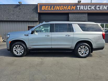gmc yukon xl 2024 1GKS2JKT2RR377698 image